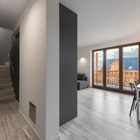 Widok Lägenhet Jaworki